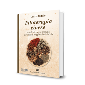 Immagine di Fitoterapia cinese. Rimedi e formule classiche, costituzioni e applicazioni cliniche